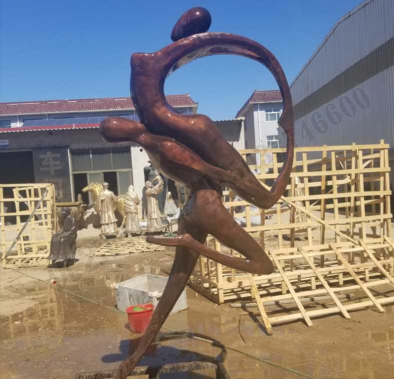 抽象舞蹈人物銅雕塑，銅男女跳舞雕塑，抽象銅人物雕塑
