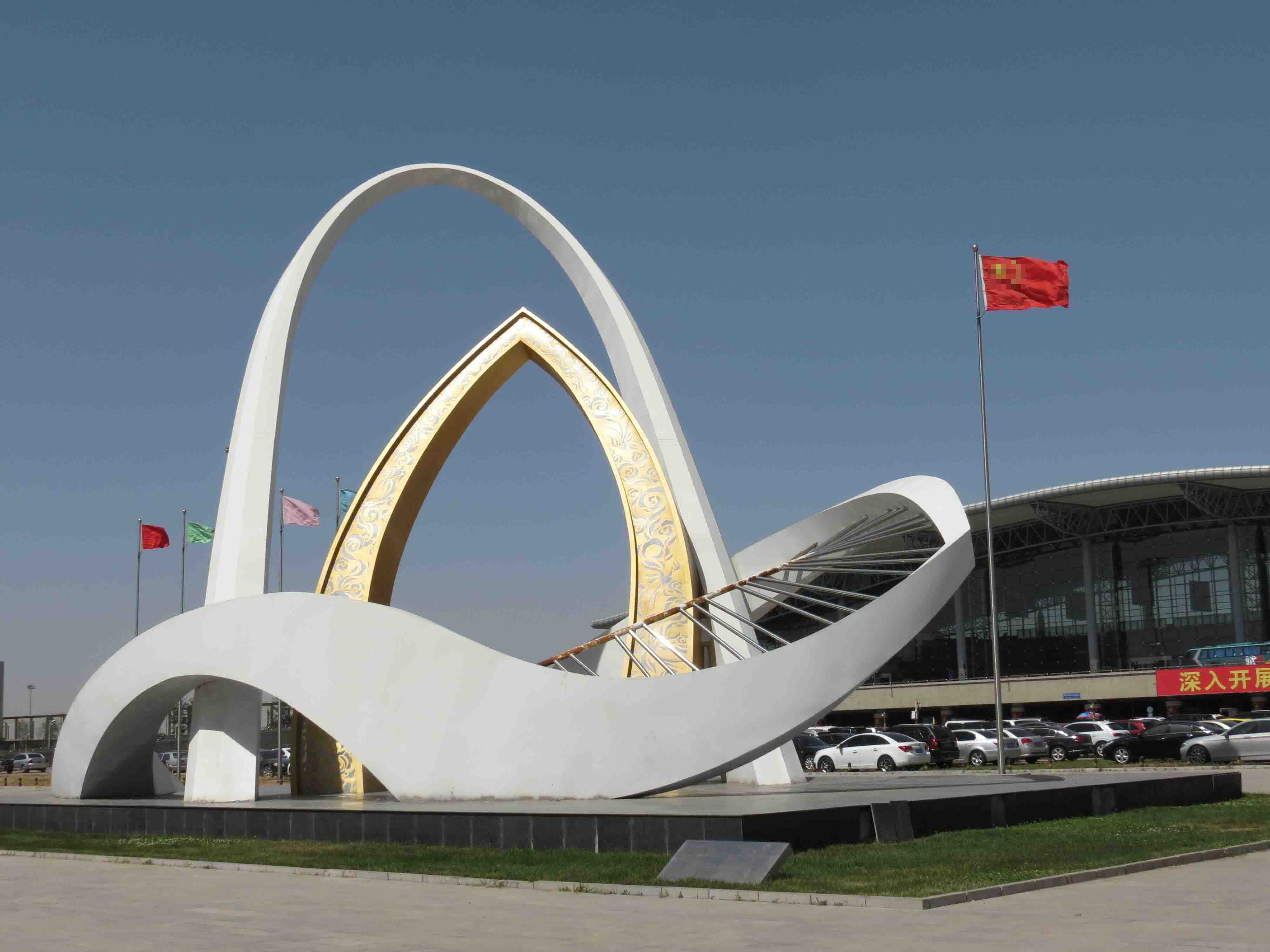 機(jī)場(chǎng)景觀雕塑，機(jī)場(chǎng)不銹鋼標(biāo)志，廣場(chǎng)大型標(biāo)志