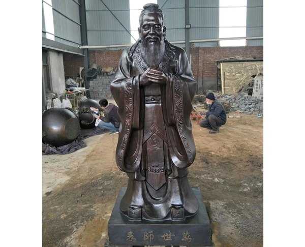 為什么學(xué)校要有校園不銹鋼雕塑呢？