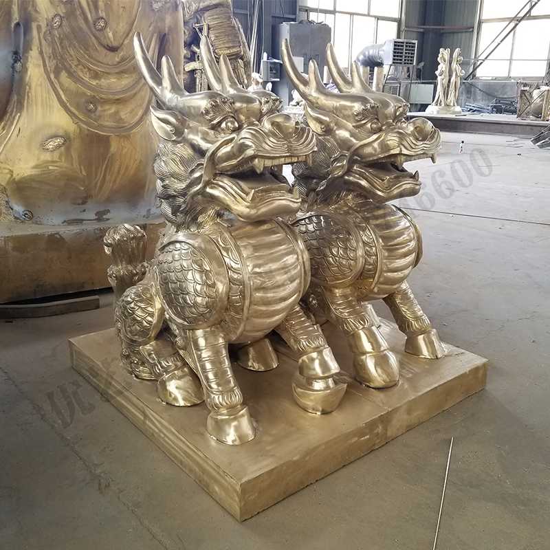 銅麒麟擺件，風(fēng)水麒麟擺件，傳統(tǒng)麒麟雕塑