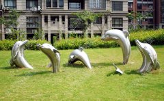 小區(qū)里的不銹鋼雕塑有什么作用？